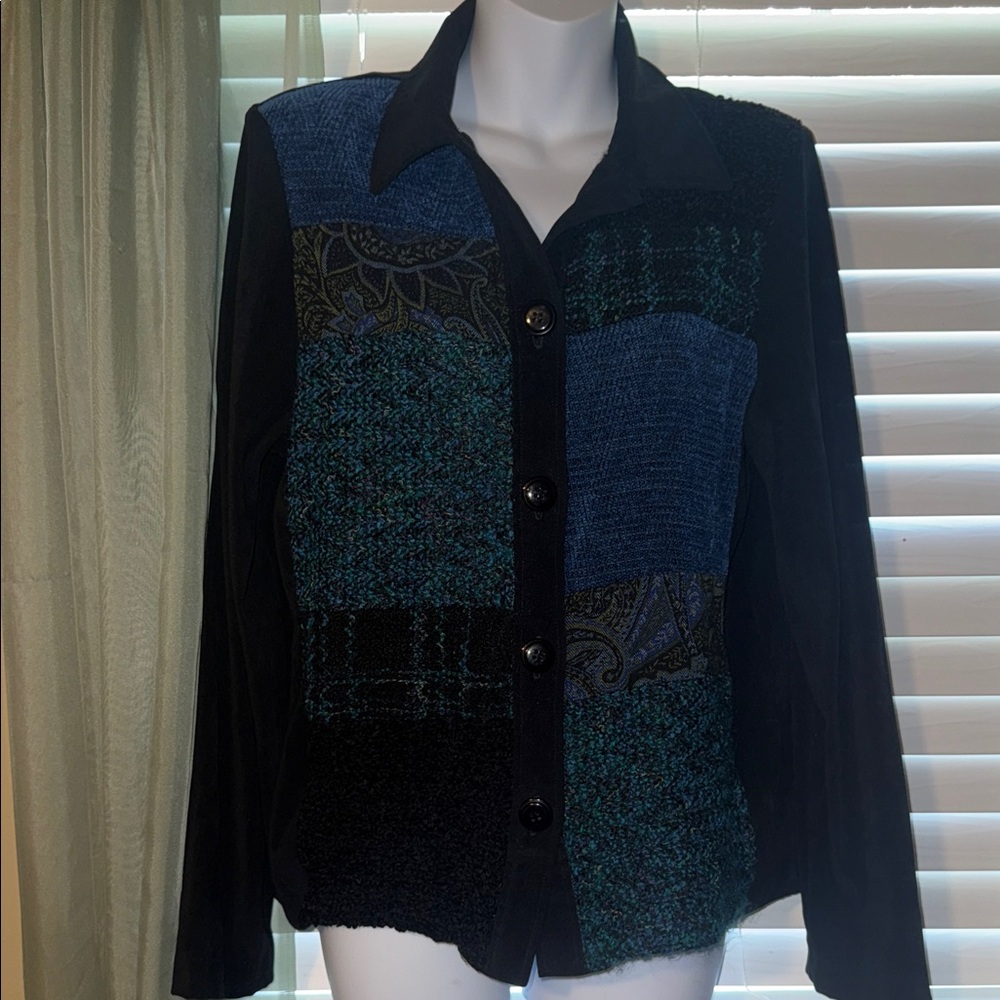Vintage Shacket by First option, small to medium with shoulder pads!